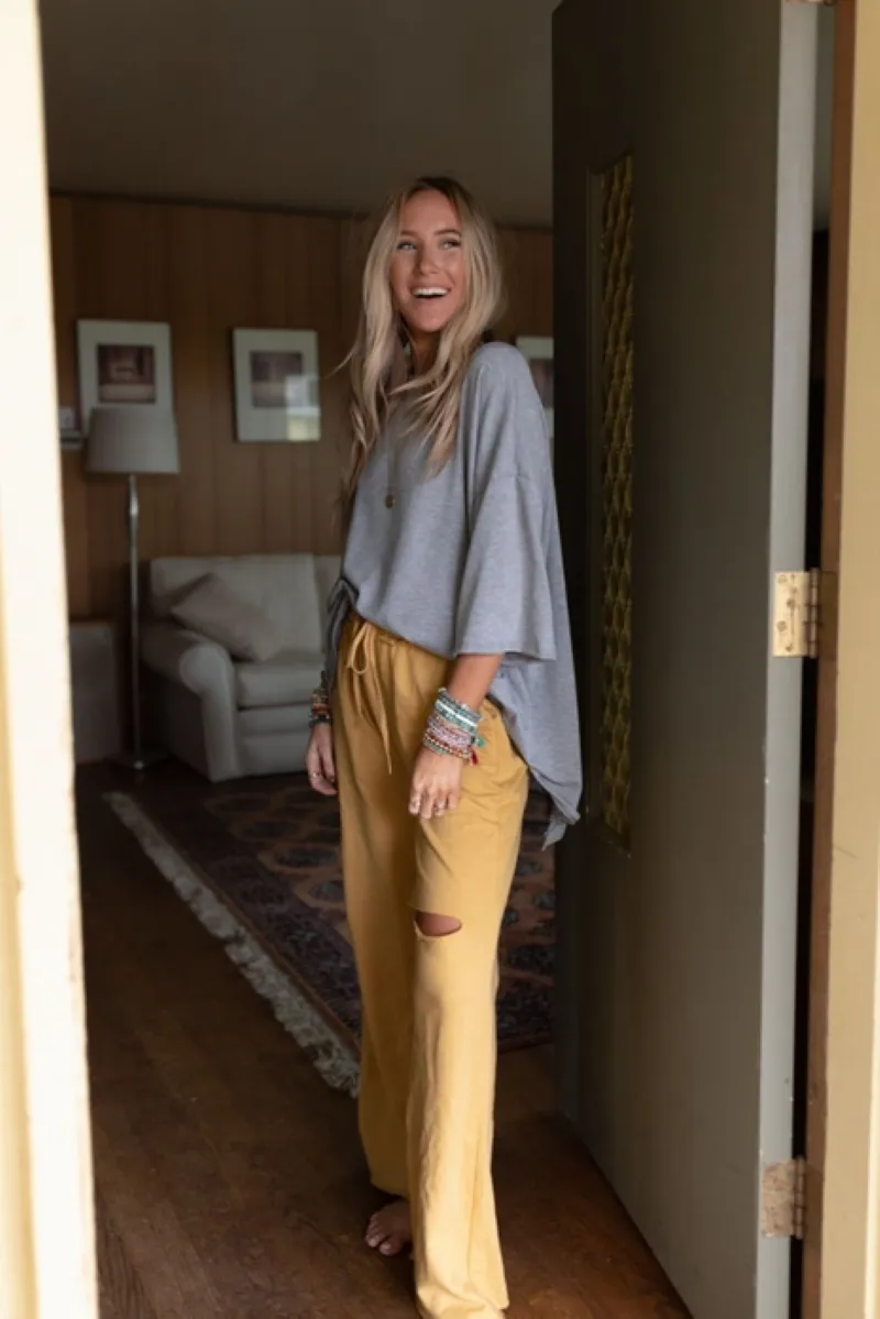 Must Have High Low Tee | Heather Gray