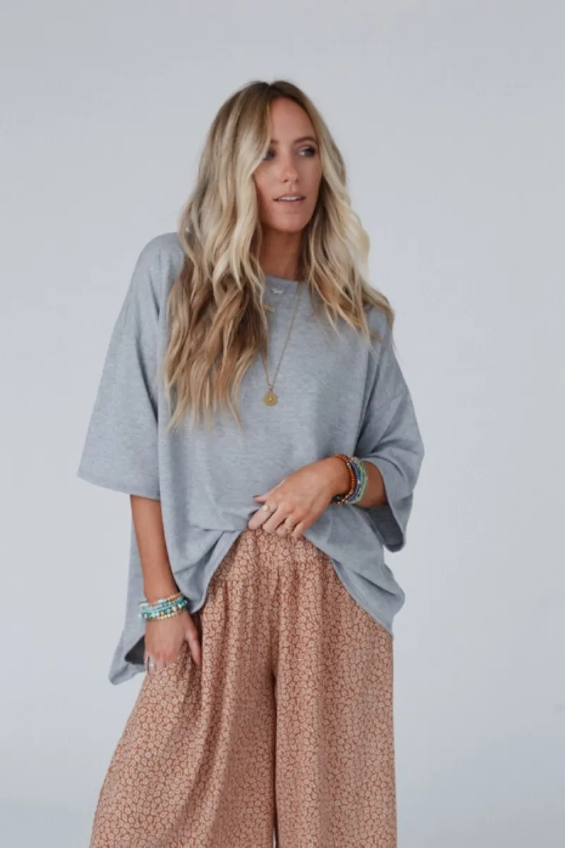 Must Have High Low Tee | Heather Gray